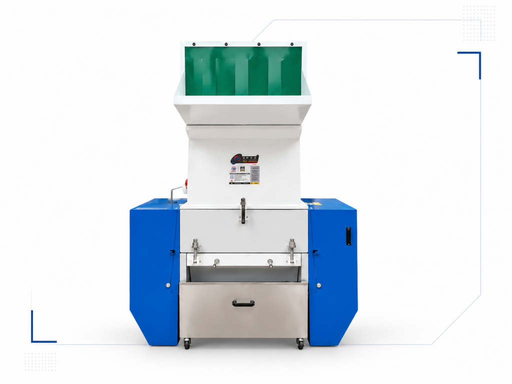 Heavy duty plastic granulator with claw-knife cutting system and front feeding hopper