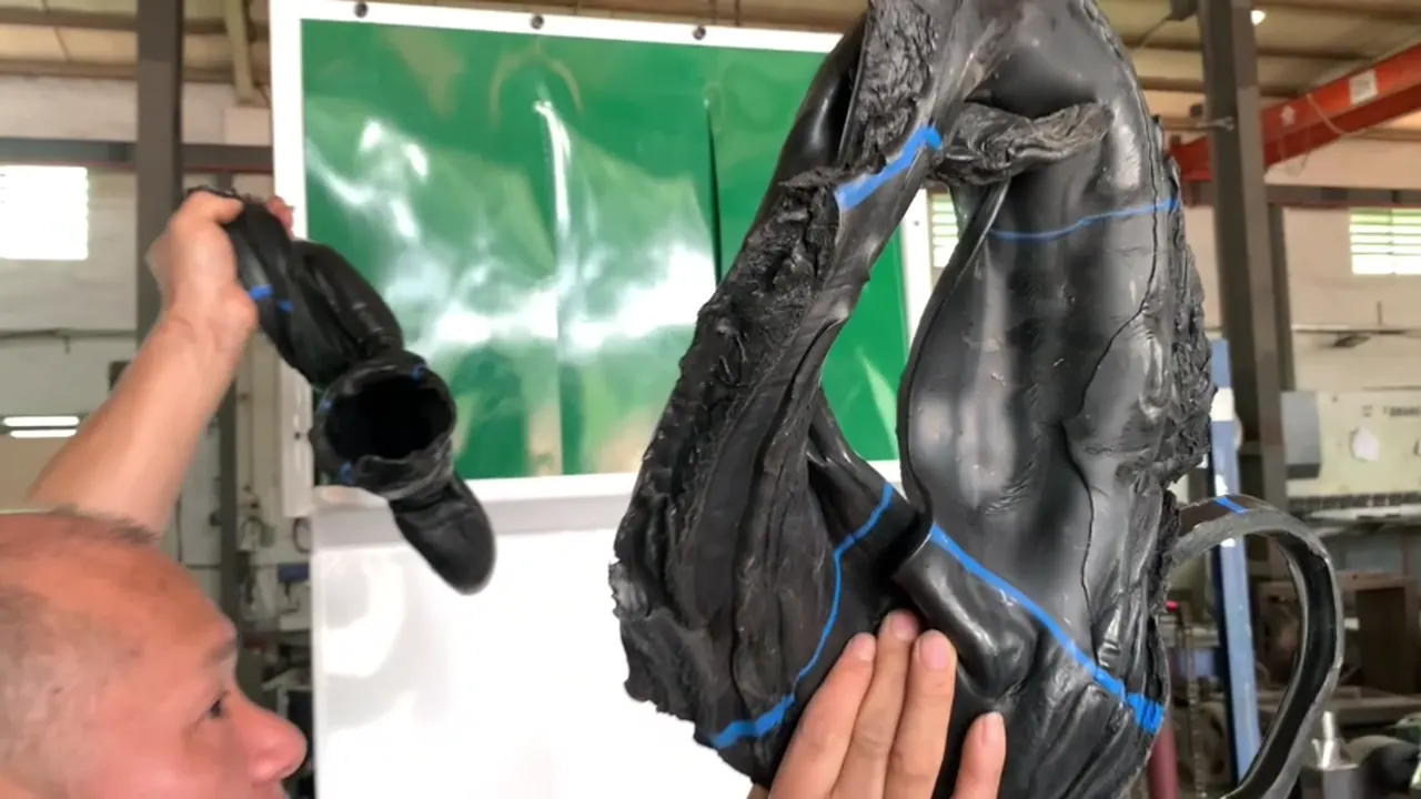 HDPE Pipe End Scrap Crushing Test video poster