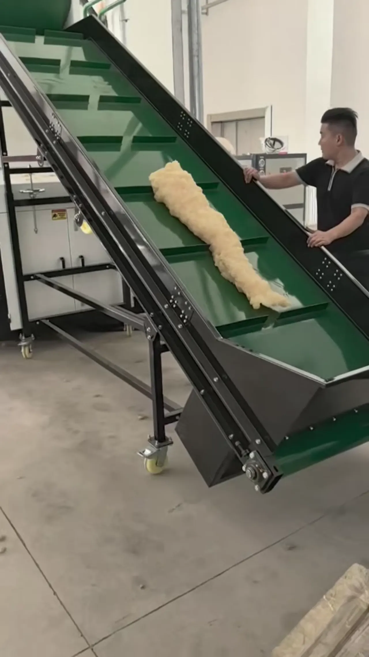 Unvulcanized Rubber Scrap Crushing Test video poster